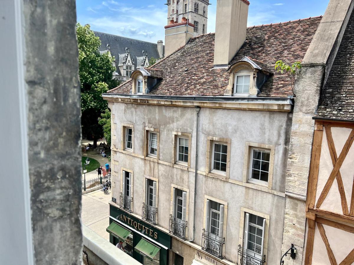 Le P'Tit Charmant : Centre Historique De Dijon Exterior foto