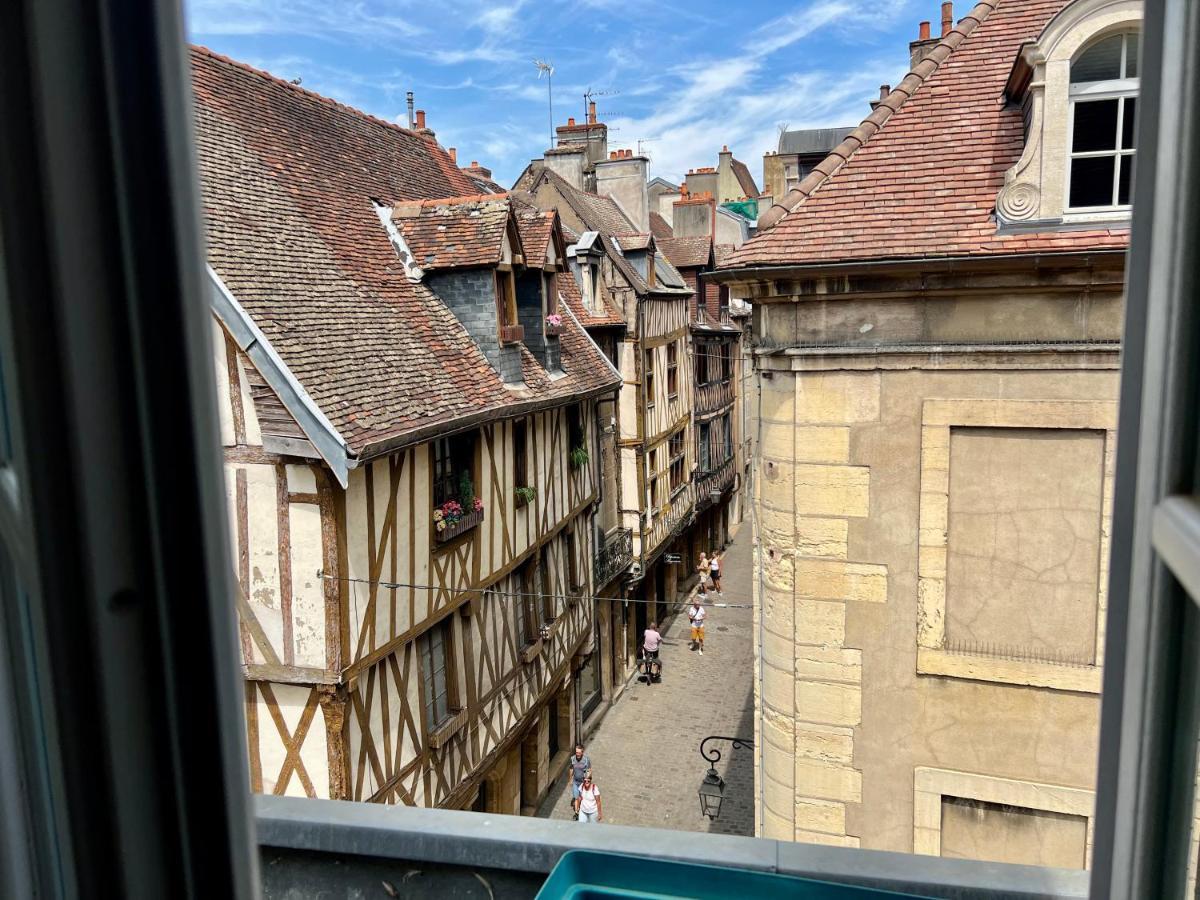 Le P'Tit Charmant : Centre Historique De Dijon Exterior foto
